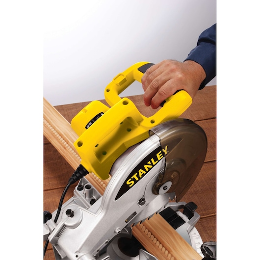 SIERRA INGLETEADORA DE 10 (254MM) DE 1500W